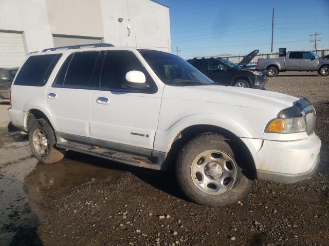 5LMFU28A5YLJ33072 - 2000 LINCOLN NAVIGATOR WHITE photo 4