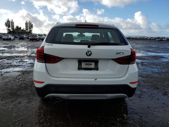 WBAVM1C56DVW44261 - 2013 BMW X1 SDRIVE28I WHITE photo 6