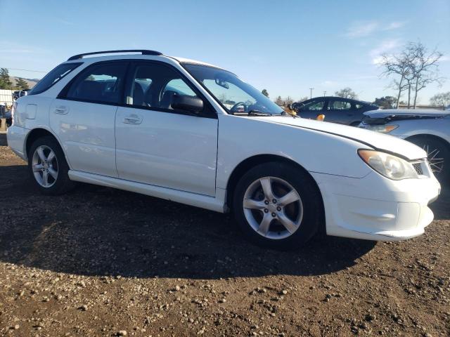 JF1GG676X6G815688 - 2006 SUBARU IMPREZA 2.5I SPORTS WAGON WHITE photo 4