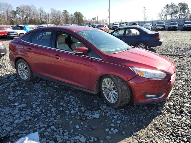 1FADP3J21FL246826 - 2015 FORD FOCUS TITANIUM RED photo 4