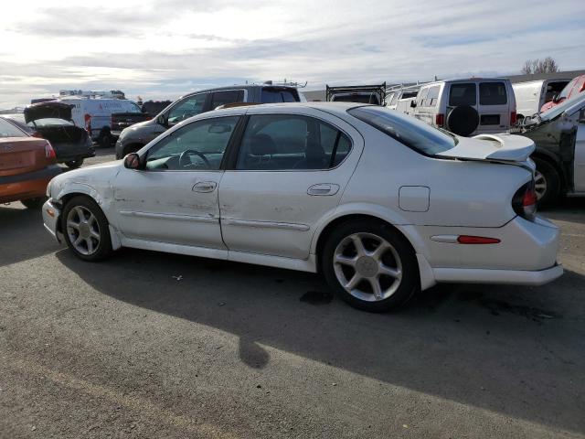 JN1CA31A31T104617 - 2001 NISSAN MAXIMA GXE WHITE photo 2