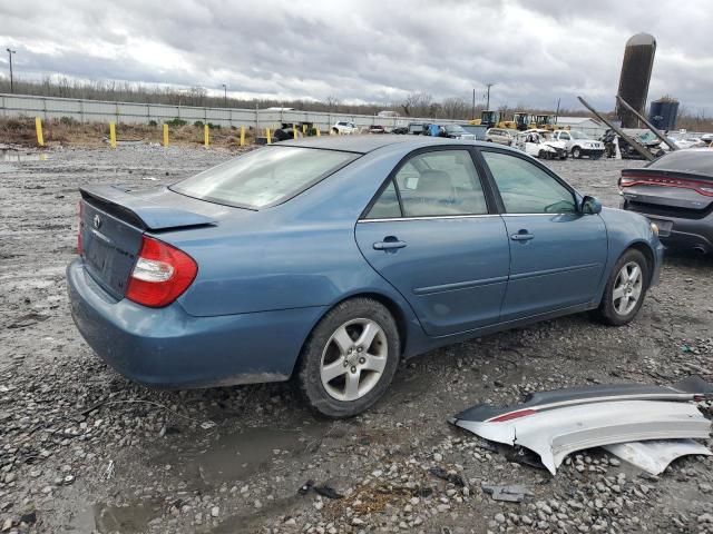 4T1BF32K03U559676 - 2003 TOYOTA CAMRY LE BLUE photo 3