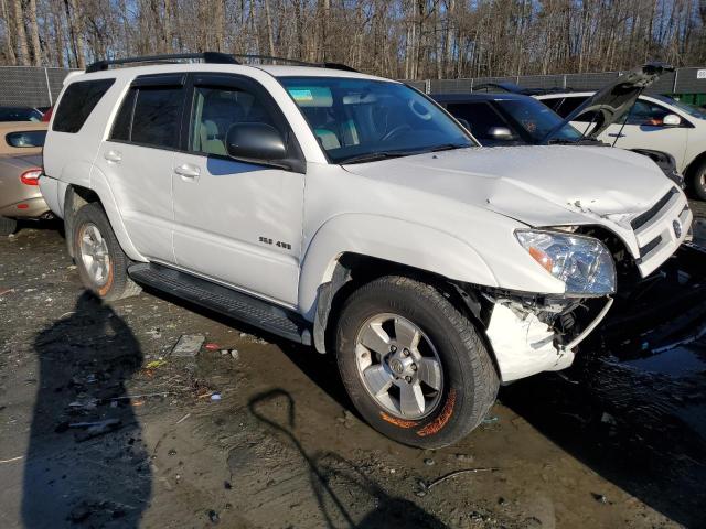 JTEBU14R340050601 - 2004 TOYOTA 4RUNNER SR5 WHITE photo 4