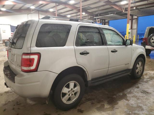 1FMCU93188KB26161 - 2008 FORD ESCAPE XLT SILVER photo 3