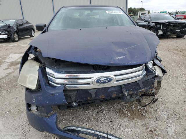 3FAFP07Z46R212831 - 2006 FORD FUSION SE BLUE photo 5