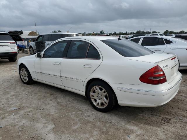 WDBUF65J74A491783 - 2004 MERCEDES-BENZ E 320 WHITE photo 2