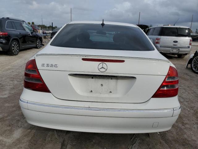 WDBUF65J74A491783 - 2004 MERCEDES-BENZ E 320 WHITE photo 6