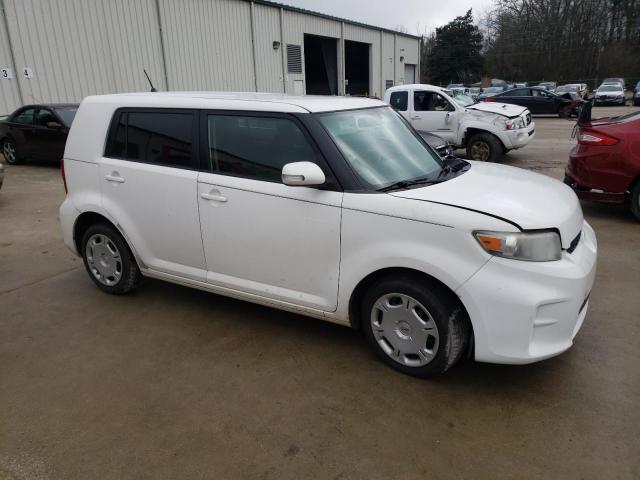 JTLZE4FE1CJ004547 - 2012 TOYOTA SCION XB 白色 照片 4
