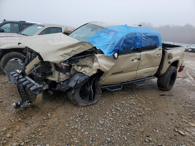 3TMCZ5AN5JM140408 - 2018 TOYOTA TACOMA DOUBLE CAB 棕色 照片 1