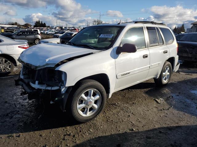 1GKDT13S852262196 - 2005 GMC ENVOY WHITE photo 1