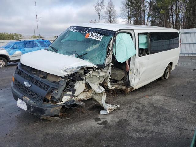 1GAZGNFG0H1286189 - 2017 CHEVROLET EXPRESS G3 LS WHITE photo 1