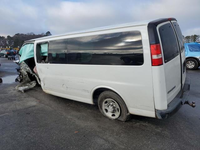 1GAZGNFG0H1286189 - 2017 CHEVROLET EXPRESS G3 LS WHITE photo 2