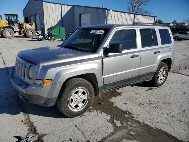 1C4NJPBA3HD199888 - 2017 JEEP PATRIOT SPORT GRAY photo 1