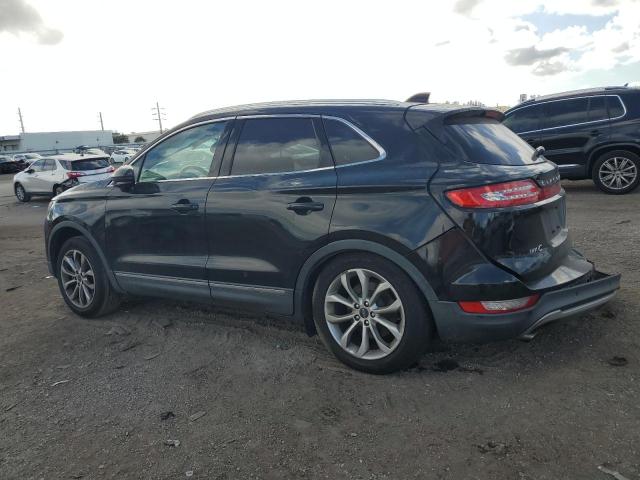 5LMCJ2C9XGUJ23736 - 2016 LINCOLN MKC SELECT Սև լուսանկար 2