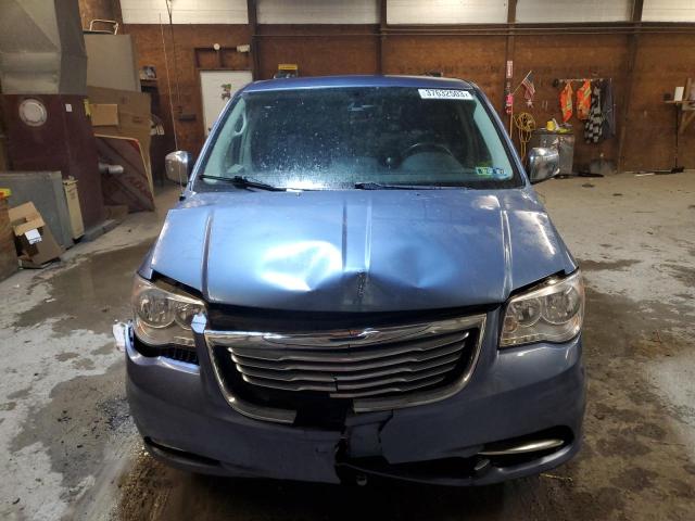 2C4RC1CG0CR156465 - 2012 CHRYSLER TOWN & COU TOURING L BLUE photo 5