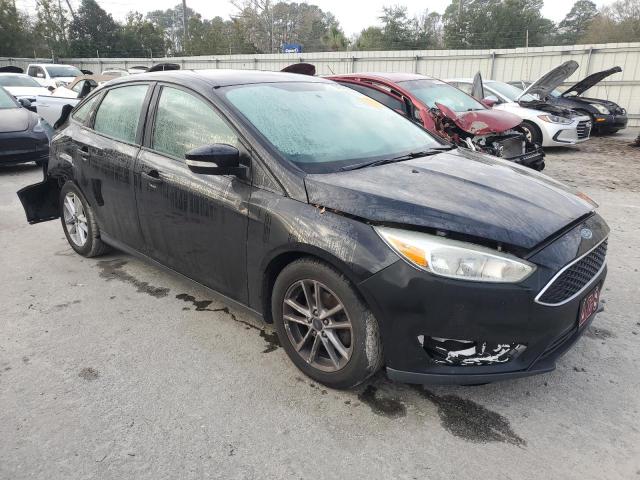 1FADP3F21GL274183 - 2016 FORD FOCUS SE BLACK photo 4