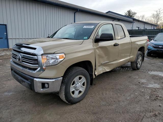 5TFUM5F10HX073634 - 2017 TOYOTA TUNDRA DOUBLE CAB SR/SR5 TAN photo 1