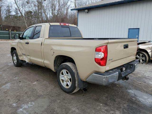 5TFUM5F10HX073634 - 2017 TOYOTA TUNDRA DOUBLE CAB SR/SR5 TAN photo 2