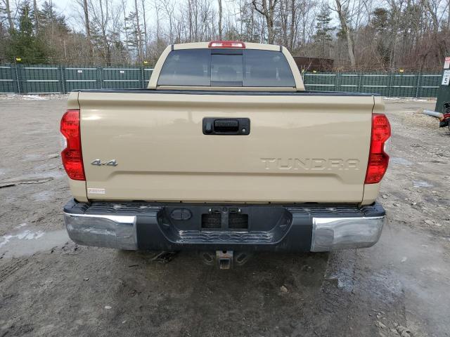 5TFUM5F10HX073634 - 2017 TOYOTA TUNDRA DOUBLE CAB SR/SR5 TAN photo 6