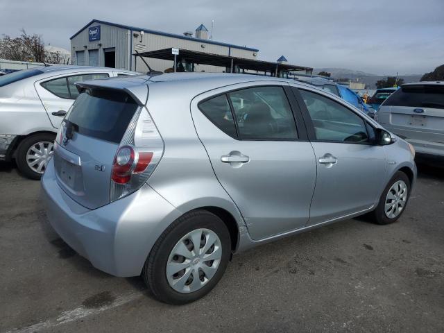 JTDKDTB33C1022904 - 2012 TOYOTA PRIUS C SILVER photo 3