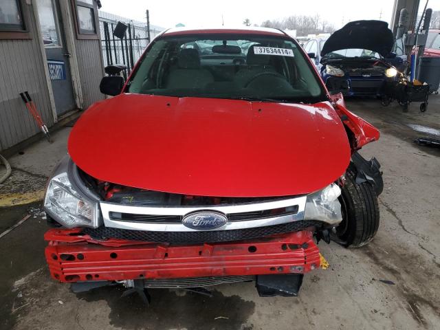 1FAHP35N68W187926 - 2008 FORD FOCUS SE RED photo 5