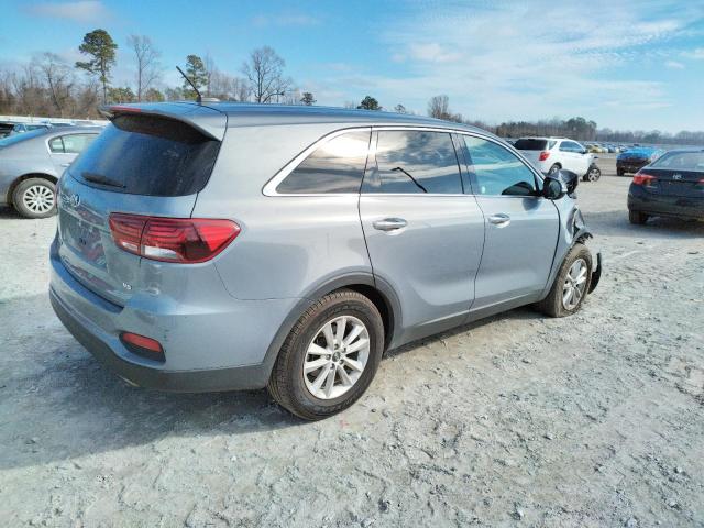 5XYPG4A57LG678433 - 2020 KIA SORENTO S SILVER photo 3