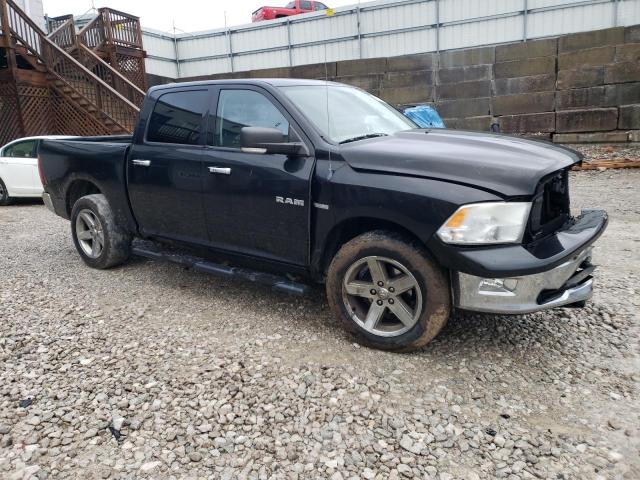 1D7RV1CT8AS128437 - 2010 DODGE RAM 1500 BLACK photo 4