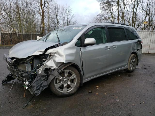 5TDEZ3DC8KS218284 - 2019 TOYOTA SIENNA SE SILVER photo 1