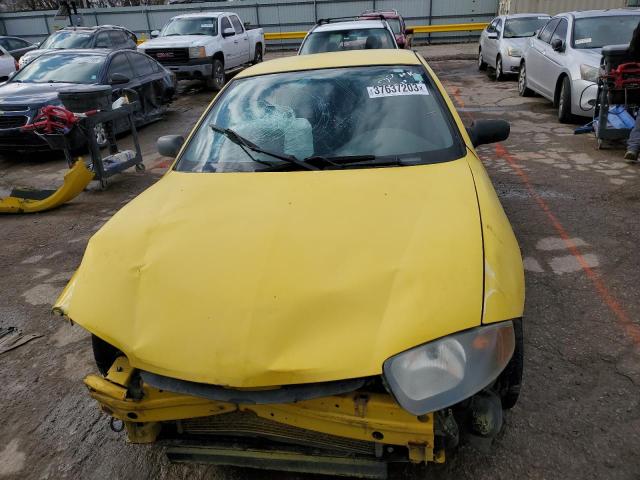 1G1JF12F347170983 - 2004 CHEVROLET CAVALIER LS YELLOW photo 5