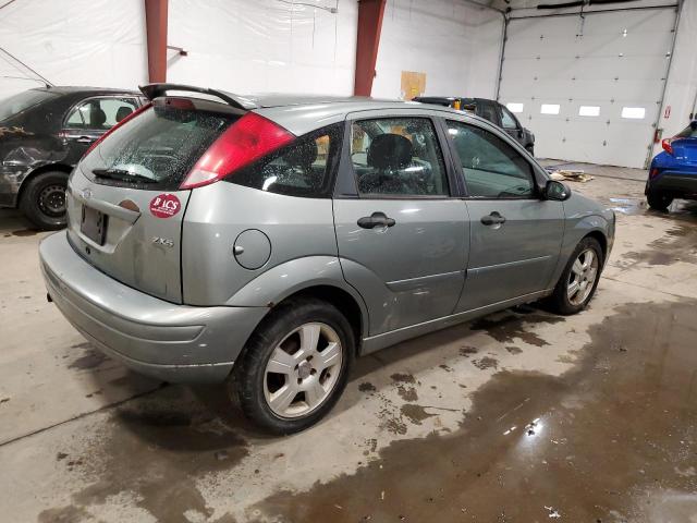 1FAHP37N56W236219 - 2006 FORD FOCUS ZX5 SILVER photo 3