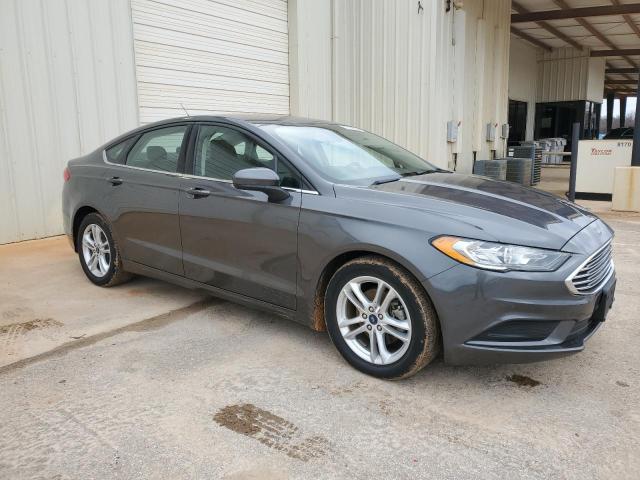 3FA6P0H70JR220060 - 2018 FORD FUSION SE GRAY photo 4