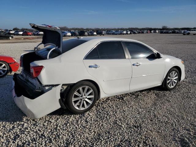 4T1BF1FK8DU652588 - 2013 TOYOTA CAMRY L WHITE photo 3