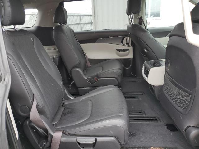 KNDNB4H35P6280964 - 2023 KIA CARNIVAL LX GRAY photo 11