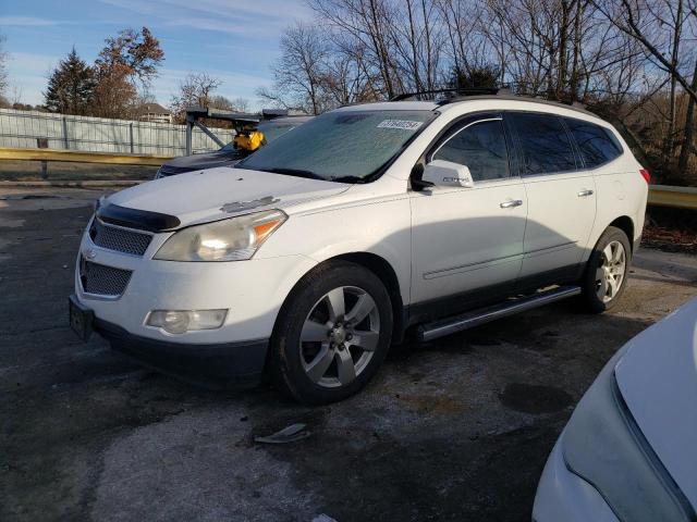 1GNLVHEDXAS147612 - 2010 CHEVROLET TRAVERSE LTZ WHITE photo 1