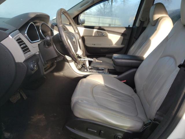 1GNLVHEDXAS147612 - 2010 CHEVROLET TRAVERSE LTZ WHITE photo 7