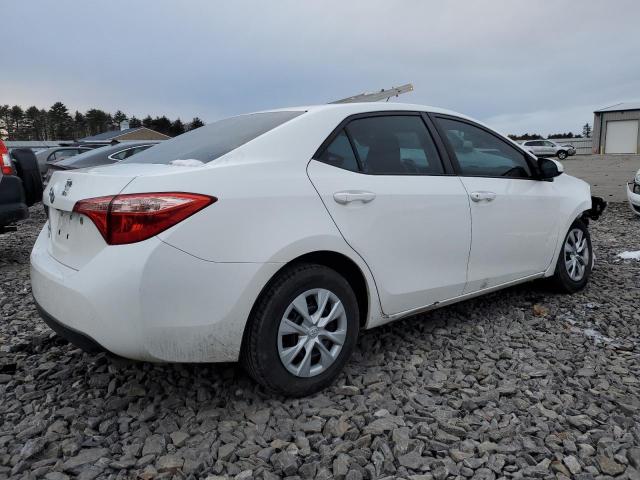 5YFBURHEXJP786141 - 2018 TOYOTA COROLLA L WHITE photo 3