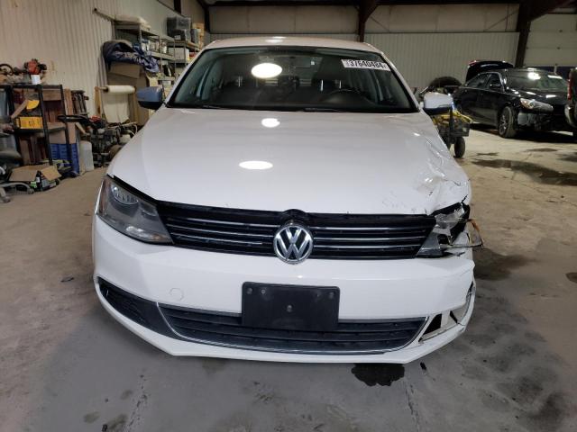 3VWDP7AJXDM419275 - 2013 VOLKSWAGEN JETTA SE WHITE photo 5