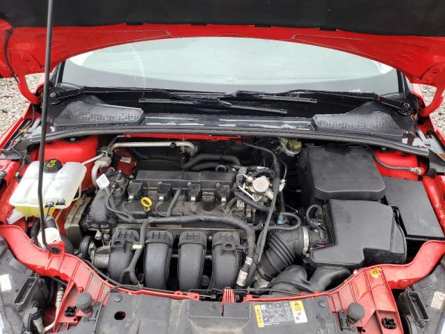 1FADP3F26GL344812 - 2016 FORD FOCUS SE RED photo 11