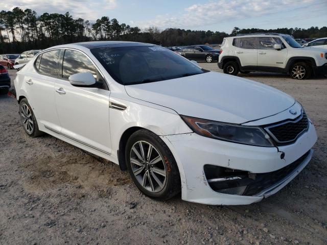 KNAGM4ADXC5031000 - 2012 KIA OPTIMA HYBRID WHITE photo 4