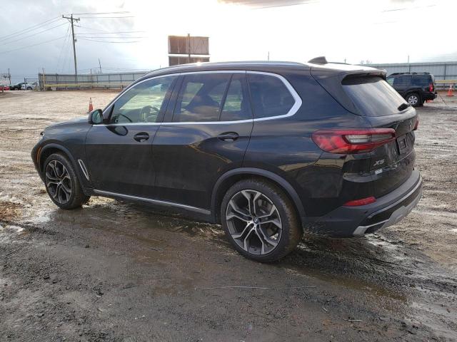 5UXCR6C04M9D76527 - 2021 BMW X5 XDRIVE40I BLACK photo 2