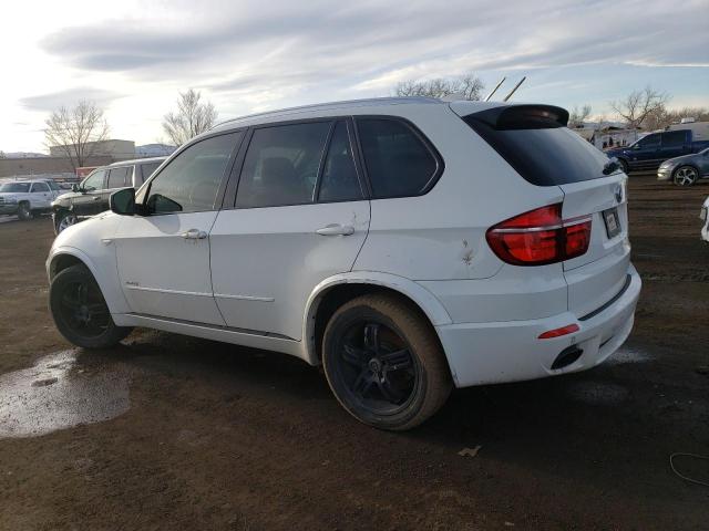 5UXZV4C53D0E13836 - 2013 BMW X5 XDRIVE35I WHITE photo 2