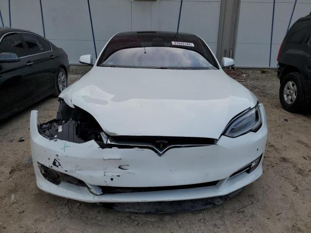 5YJSA1E22JF295465 - 2018 TESLA MODEL S თეთრი ფოტო 5