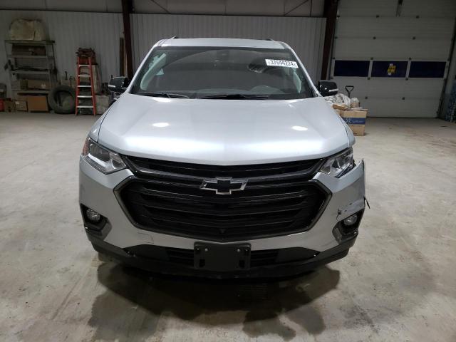 1GNEVKKW7MJ263789 - 2021 CHEVROLET TRAVERSE PREMIER SILVER photo 5