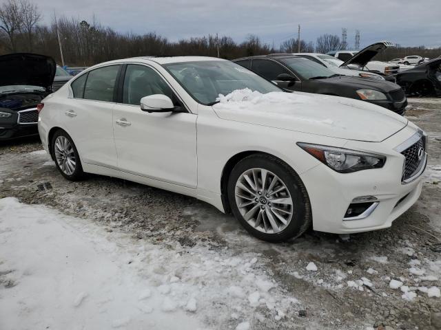 JN1EV7BP9MM703057 - 2021 INFINITI Q50 LUXE WHITE photo 4