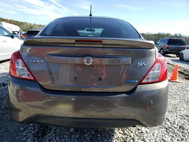 3N1CN7AP0GL806651 - 2016 NISSAN VERSA S BROWN photo 6