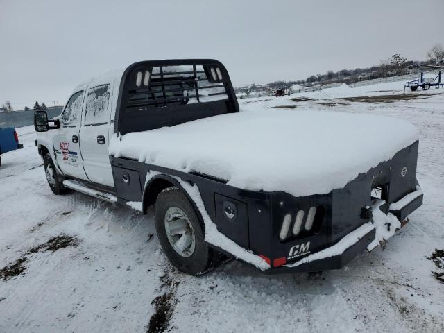 1GCJK33D67F153830 - 2007 CHEVROLET SILVERADO K3500 WHITE photo 2