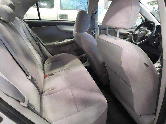 JTDBU4EE2B9140073 - 2011 TOYOTA COROLLA BASE 银色 照片 10