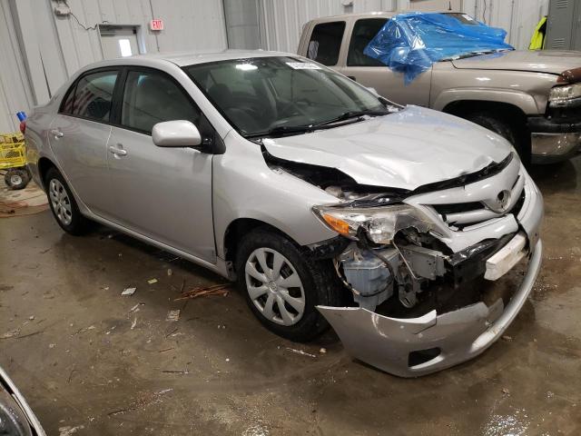 JTDBU4EE2B9140073 - 2011 TOYOTA COROLLA BASE 银色 照片 4