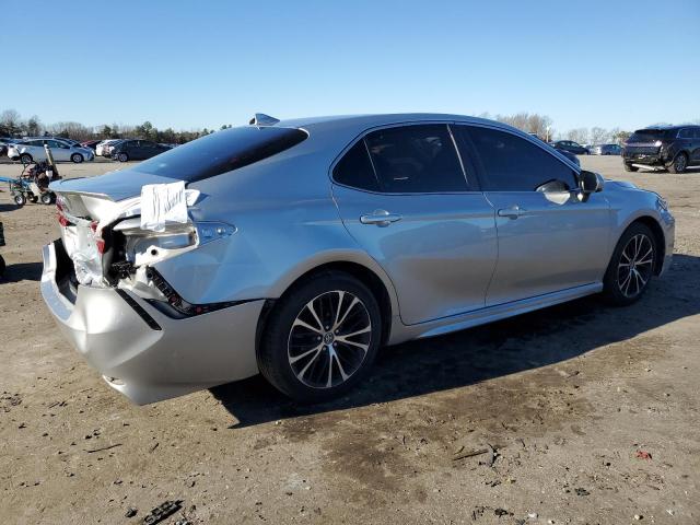 4T1B11HK0KU232932 - 2019 TOYOTA CAMRY L SILVER photo 3