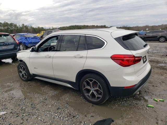 WBXHT3C30H5F68979 - 2017 BMW X1 XDRIVE28I Белый фото 2